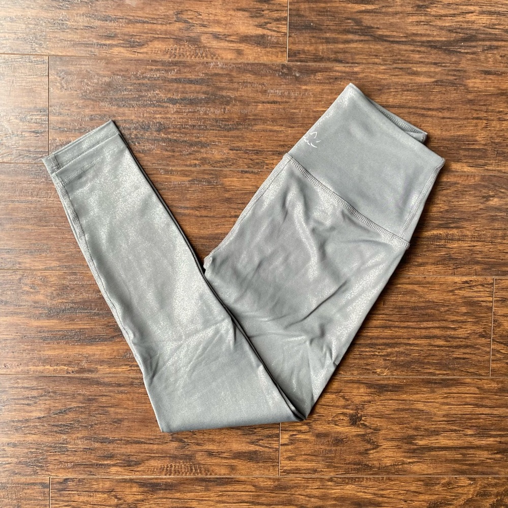 NWOT Beyond Yoga Leggings